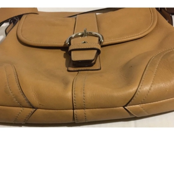 Coach vintage beige leather crossbody handbag